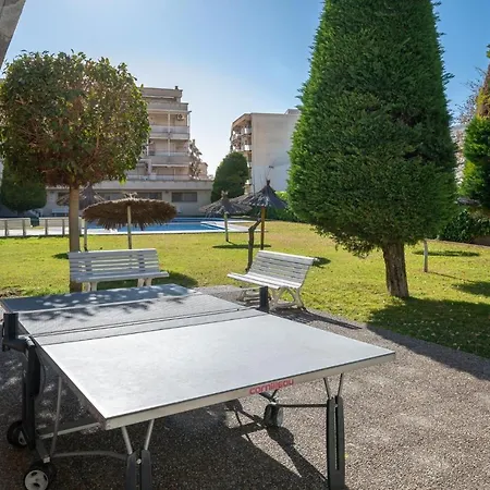 At016 Piscina Con Cesped, Airco, Playa A Pocos Pasos